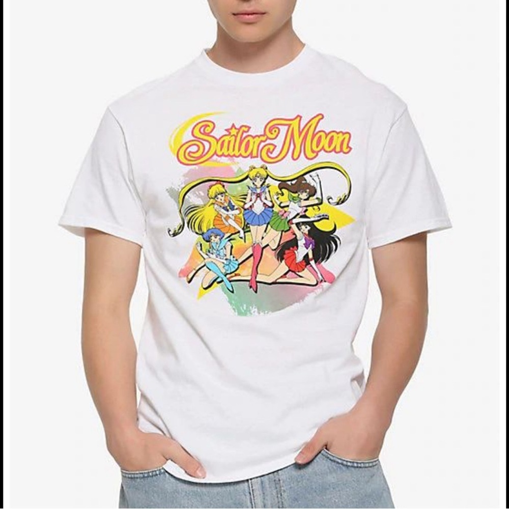Sailor Moon size medium graphic print short sleeve t-shirt anime casual wear